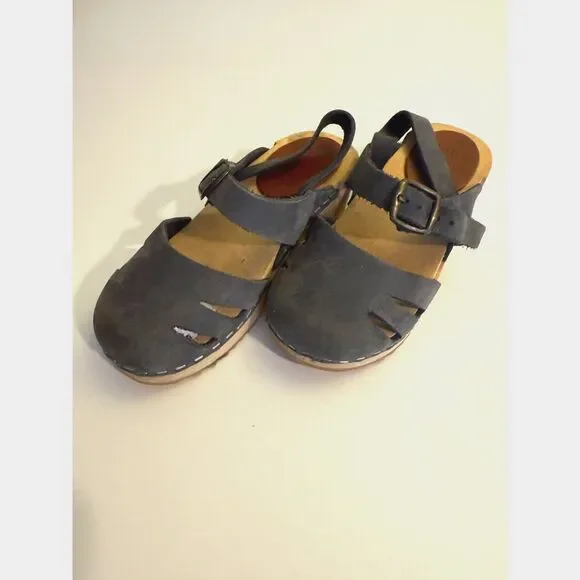 Kids Navy Blue Wooden Clog Sandals with Ankle Strap - Picture 2 of 6